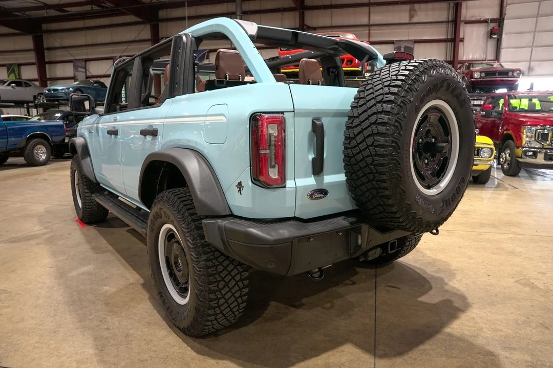 2023 Ford Bronco 6th Gen - Image 6 of 31