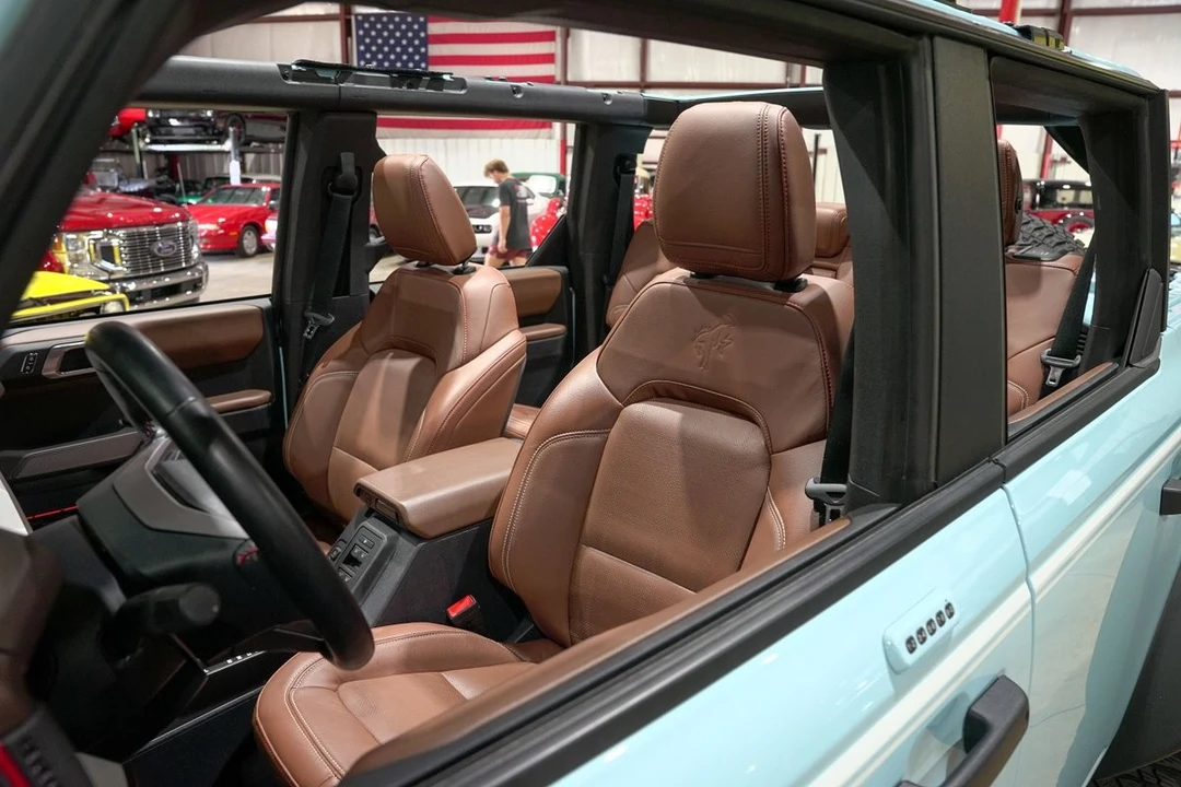 2023 Ford Bronco 6th Gen - Image 21 of 31