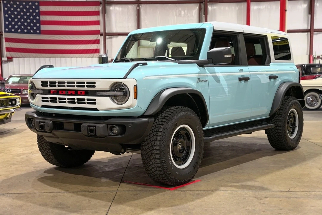 2023 Ford Bronco 6th Gen - Image 23 of 31