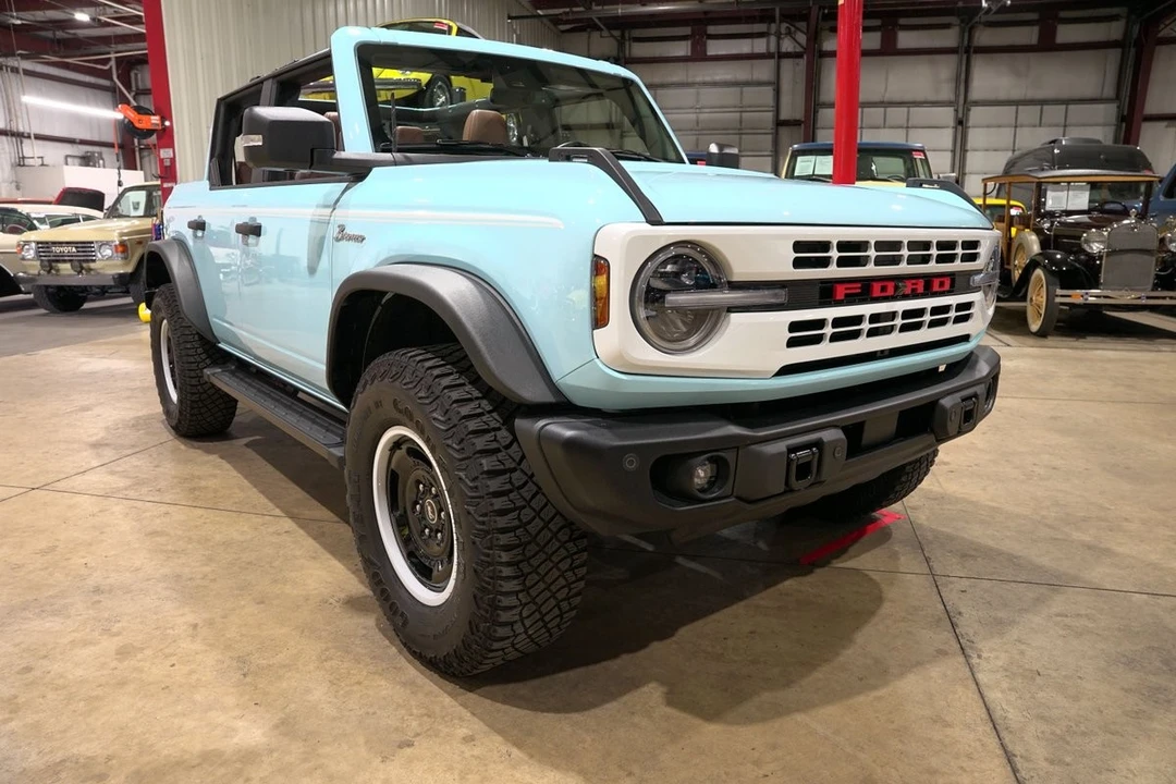 2023 Ford Bronco 6th Gen - Image 12 of 31