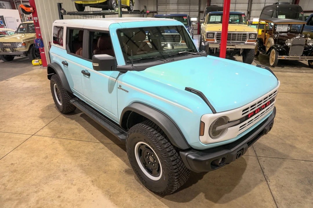 2023 Ford Bronco 6th Gen - Image 31 of 31