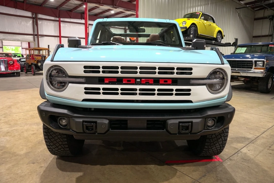 2023 Ford Bronco 6th Gen - Image 13 of 31