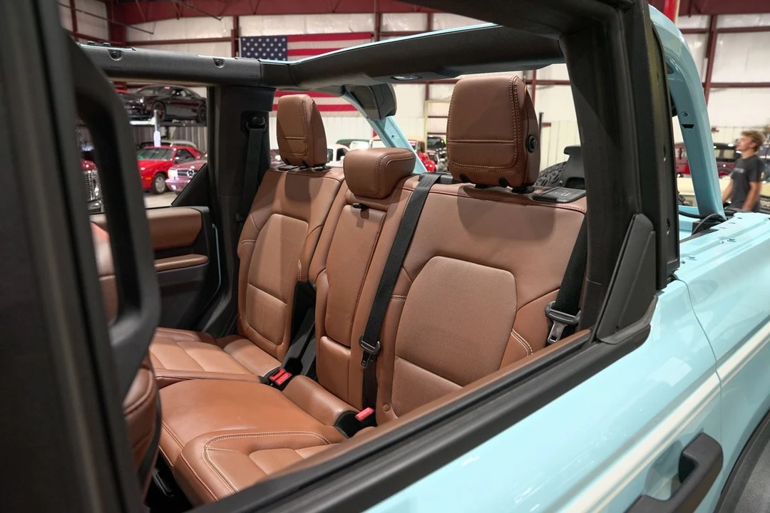 2023 Ford Bronco 6th Gen - Image 20 of 31