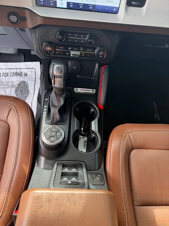 2023 Ford Bronco 6th Gen - Image 14 of 18