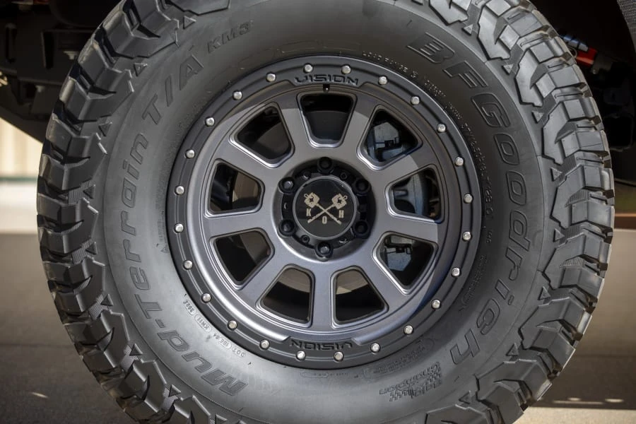 2023 Ford Bronco Raptor 6th Gen - Image 24 of 31