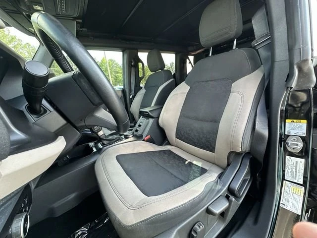 2023 Ford Bronco 6th Gen - Image 19 of 20