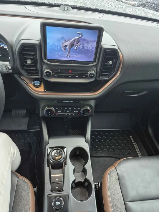 2023 Ford Bronco 6th Gen - Image 13 of 15
