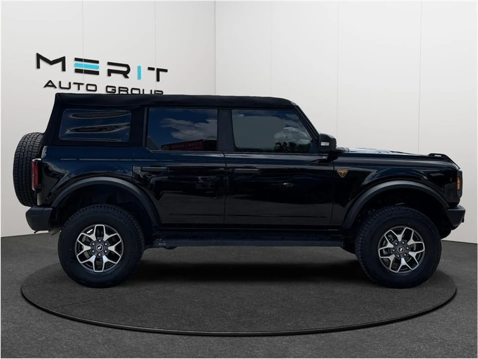 2023 Ford Bronco 6th Gen - Image 10 of 20