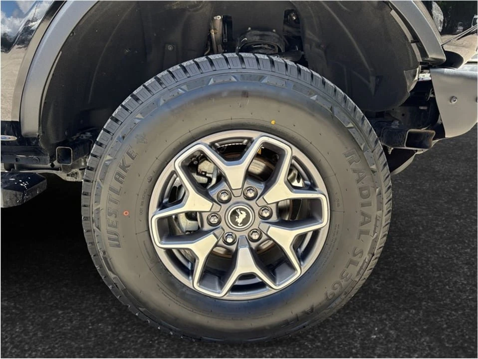 2023 Ford Bronco 6th Gen - Image 13 of 20