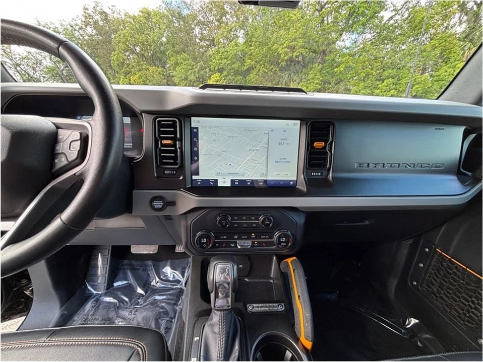 2023 Ford Bronco 6th Gen - Image 11 of 20
