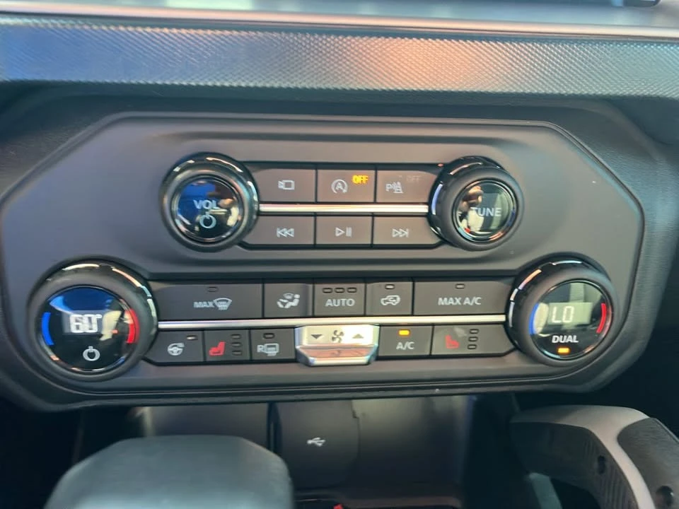 2023 Ford Bronco 6th Gen - Image 15 of 20