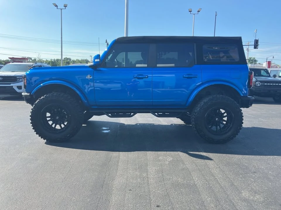 2023 Ford Bronco 6th Gen - Image 2 of 20