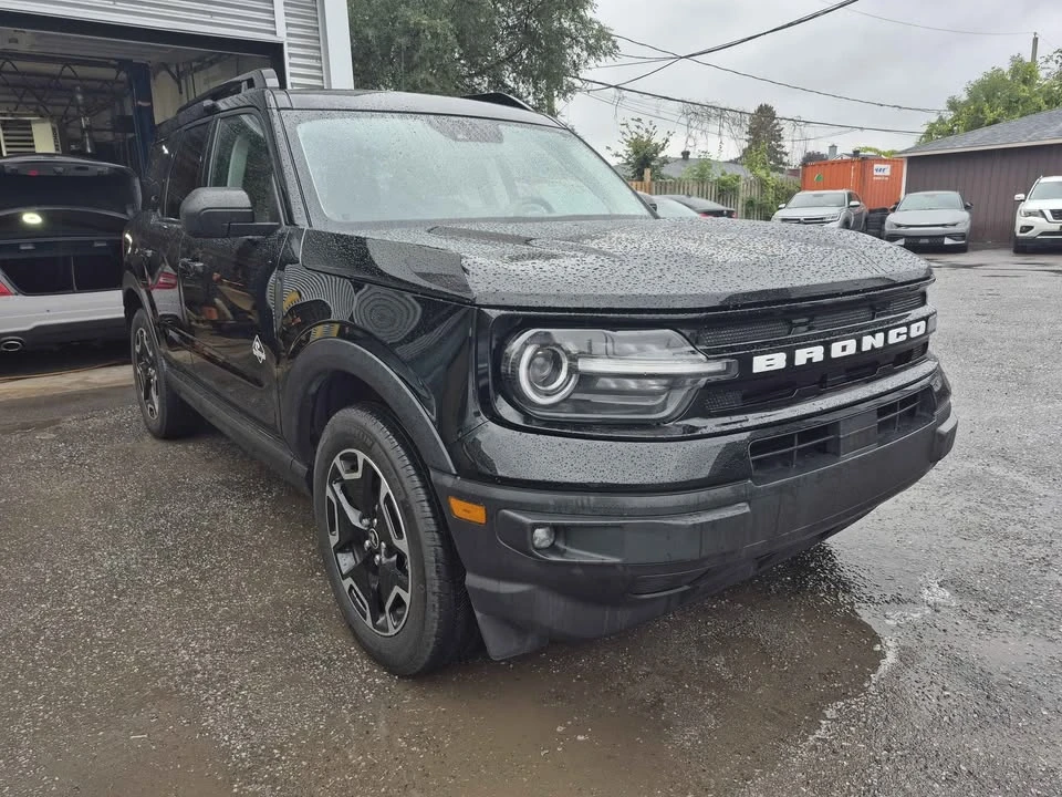 2023 Ford Bronco 6th Gen - Image 4 of 15