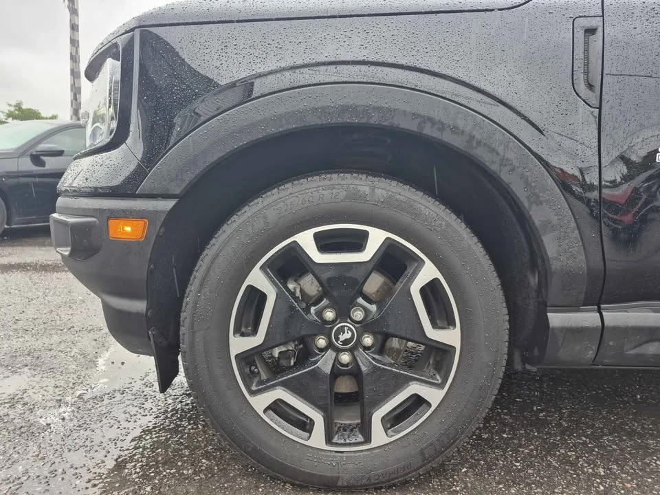 2023 Ford Bronco 6th Gen - Image 12 of 15