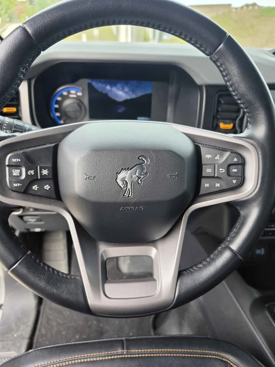 2023 Ford Bronco 6th Gen - Image 12 of 13