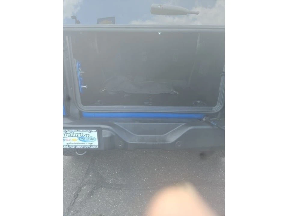 2023 Ford Bronco 6th Gen - Image 13 of 13