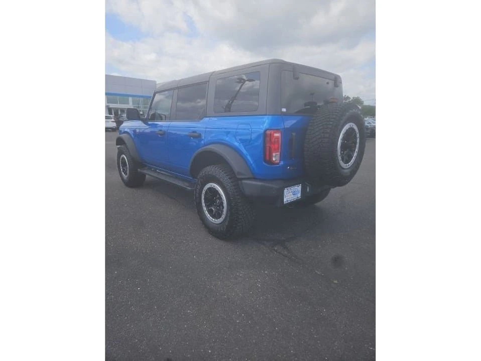 2023 Ford Bronco 6th Gen - Image 5 of 13
