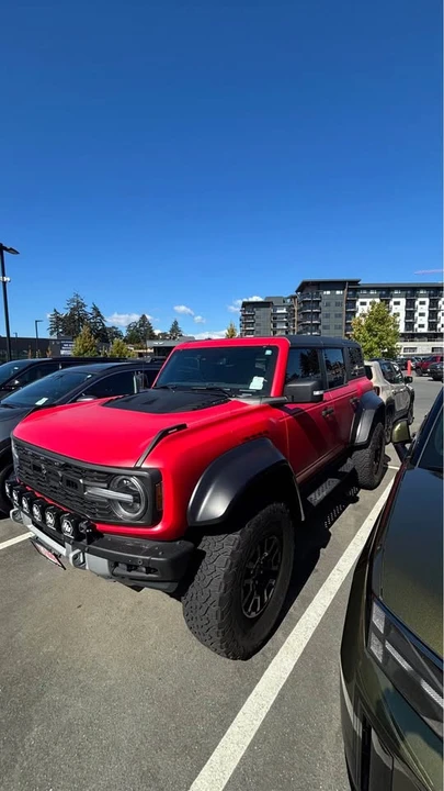 2023 Ford Bronco 6th Gen - Image 2 of 7
