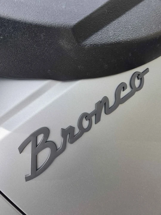 2023 Ford Bronco 6th Gen - Image 10 of 13