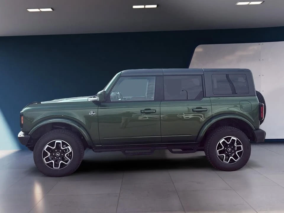 2023 Ford Bronco 6th Gen - Image 2 of 9