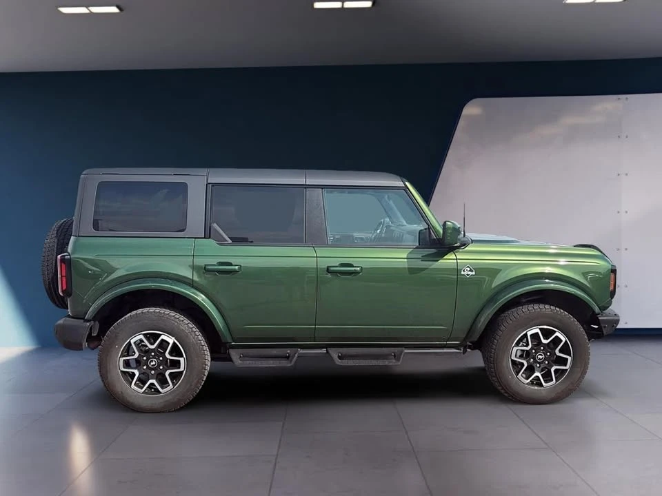 2023 Ford Bronco 6th Gen - Image 5 of 9