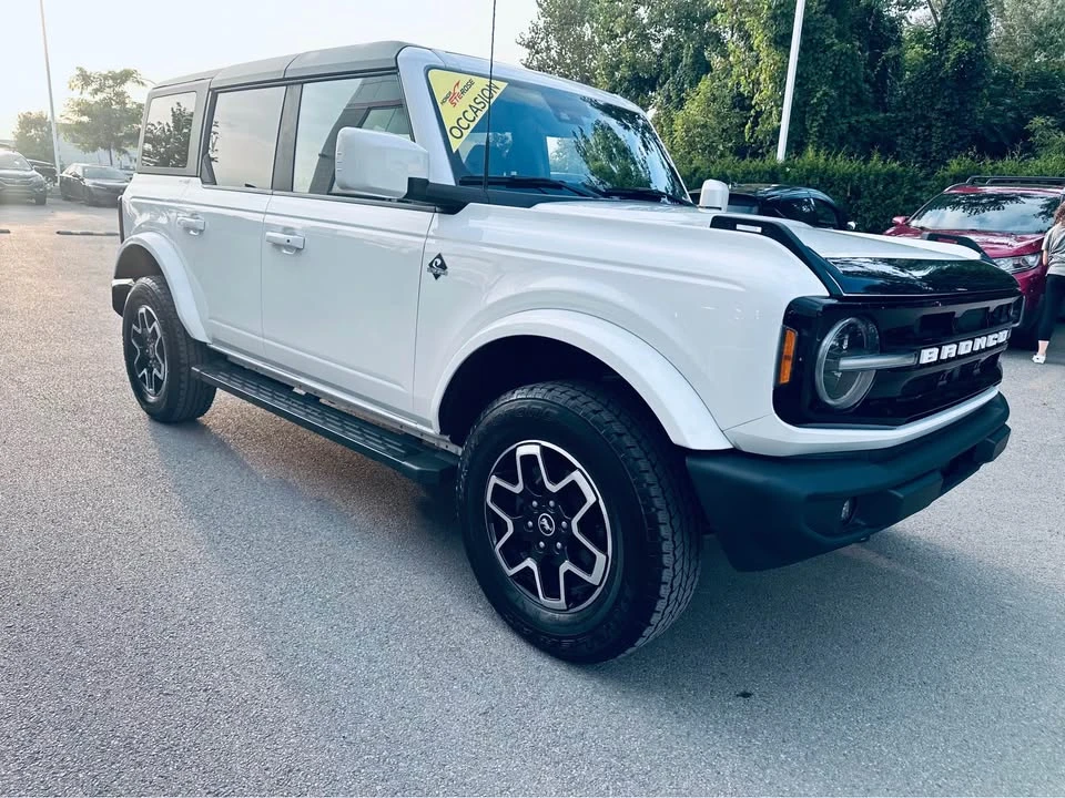 2023 Ford Bronco 6th Gen - Image 3 of 20
