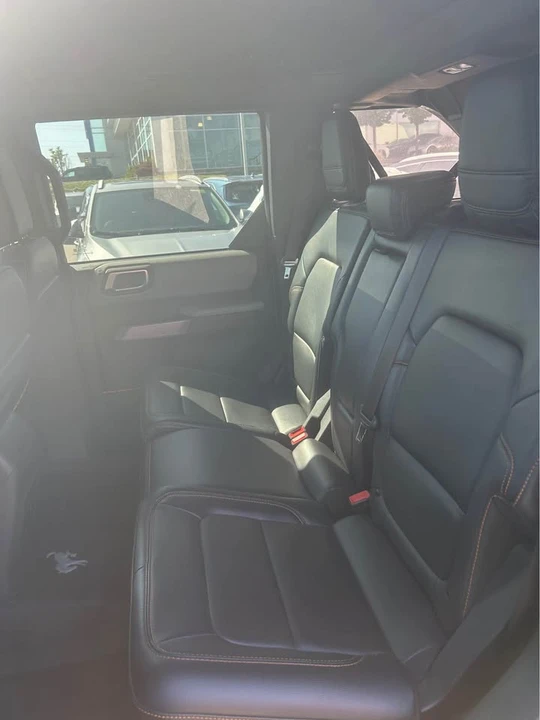2023 Ford Bronco 6th Gen - Image 9 of 13