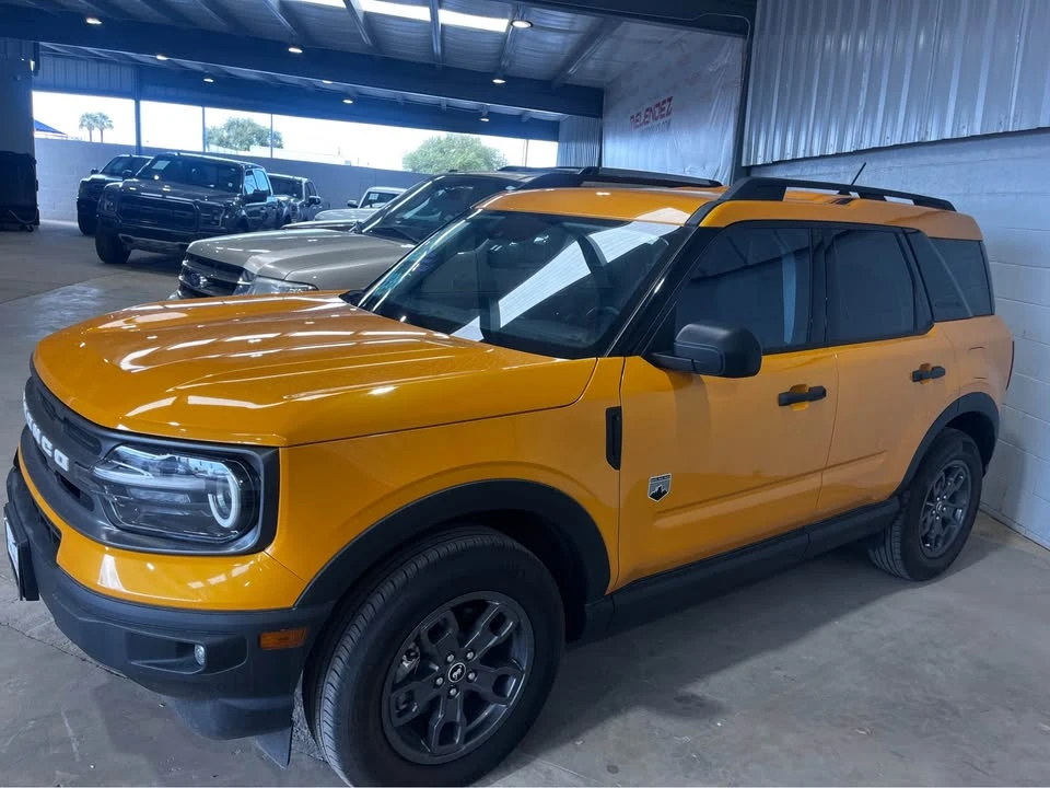 2023 Ford Bronco 6th Gen - Image 3 of 13