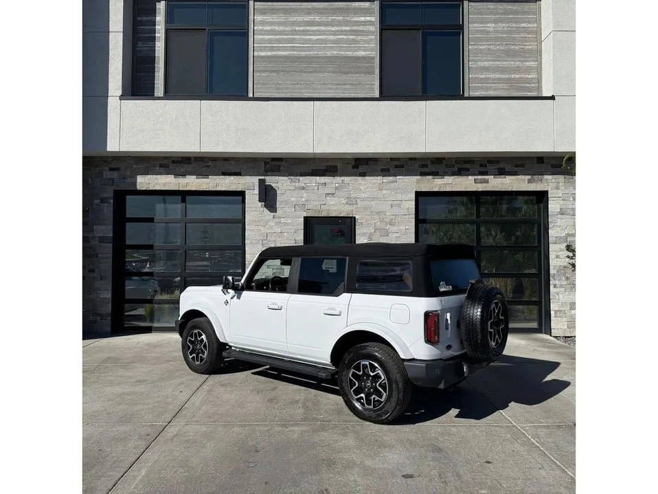 2023 Ford Bronco 6th Gen - Image 5 of 20