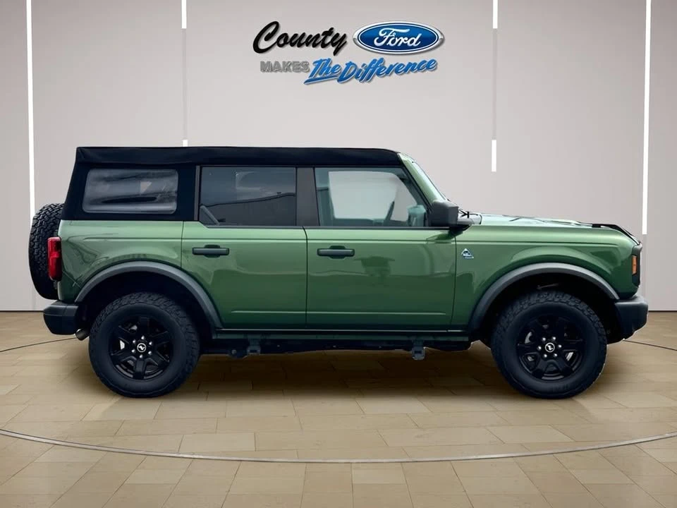 2023 Ford Bronco 6th Gen - Image 8 of 20