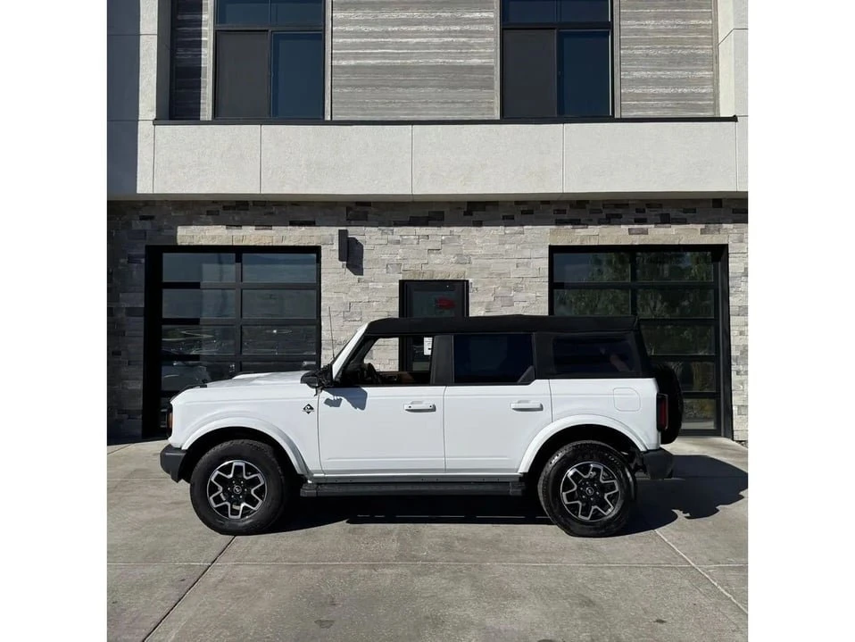 2023 Ford Bronco 6th Gen - Image 6 of 20