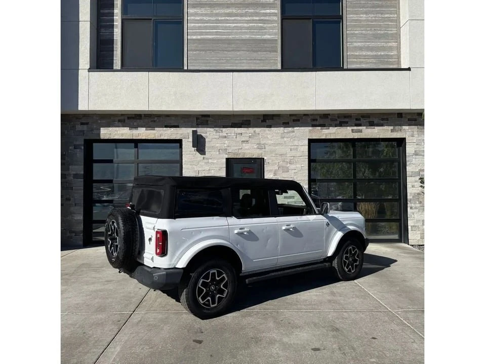 2023 Ford Bronco 6th Gen - Image 3 of 20