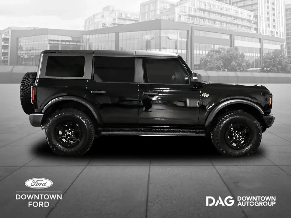 2023 Ford Bronco 6th Gen - Image 9 of 20