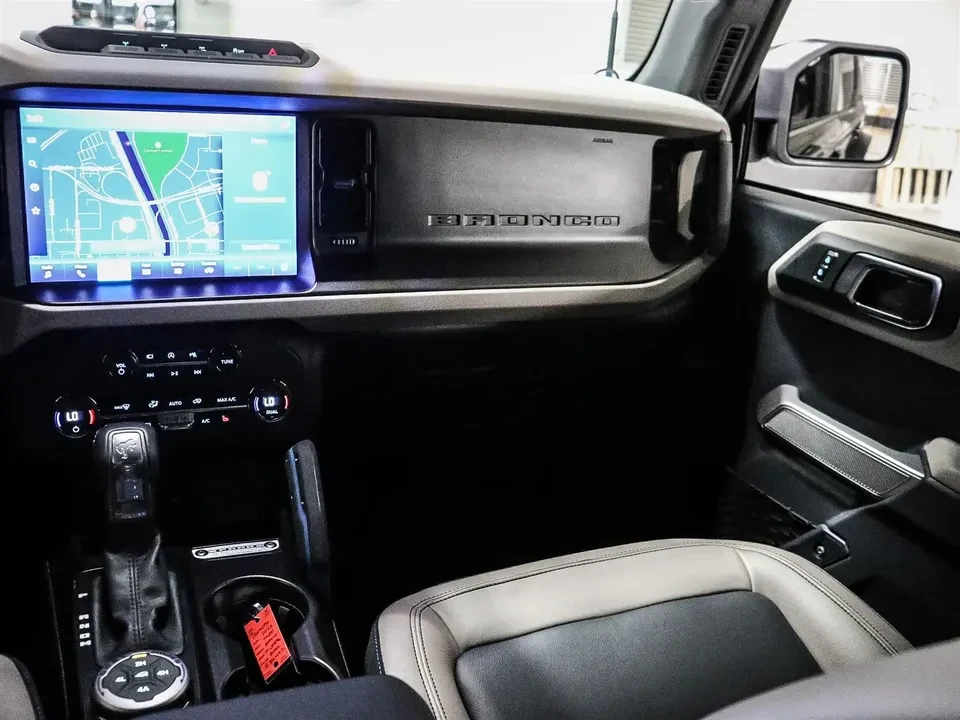 2023 Ford Bronco 6th Gen - Image 17 of 20