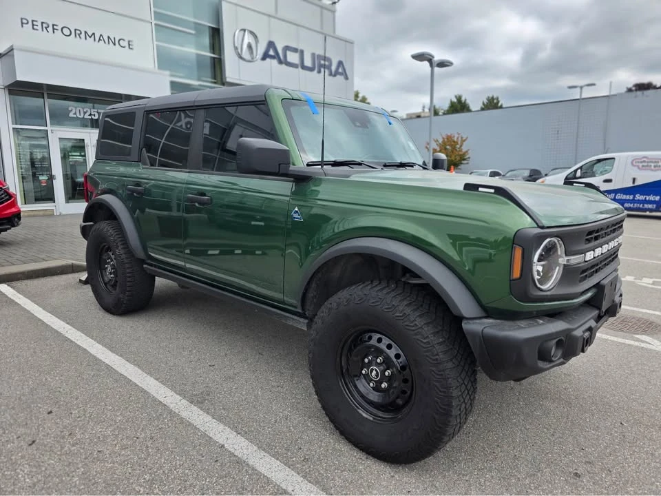 2023 Ford Bronco 6th Gen - Image 3 of 18