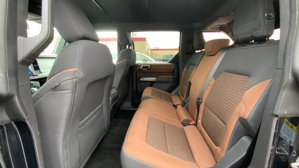 2023 Ford Bronco 6th Gen - Image 10 of 20