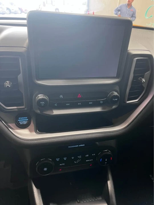 2023 Ford Bronco 6th Gen - Image 7 of 13