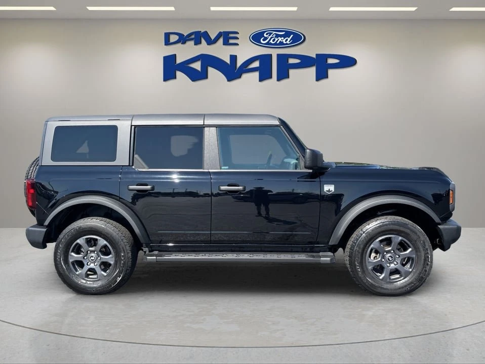 2023 Ford Bronco 6th Gen - Image 8 of 20