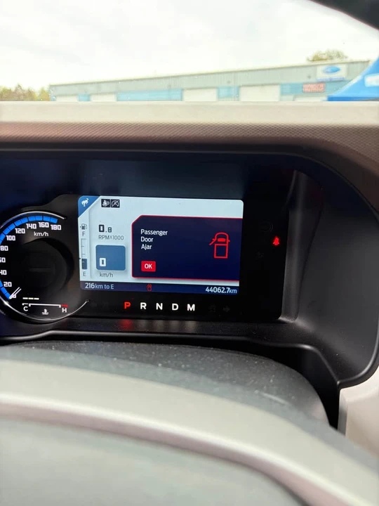 2023 Ford Bronco 6th Gen - Image 10 of 11
