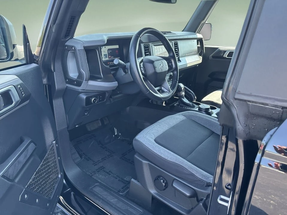 2023 Ford Bronco 6th Gen - Image 10 of 20