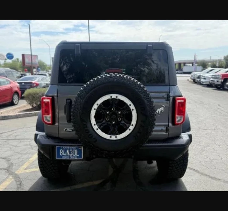 2023 Ford Bronco 6th Gen - Image 4 of 4