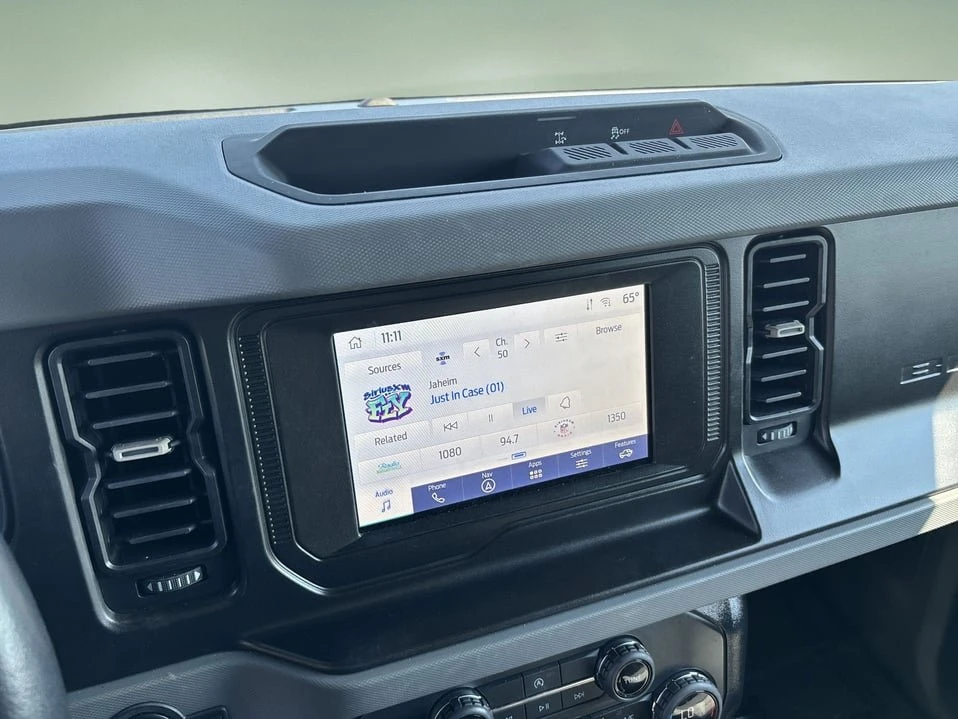 2023 Ford Bronco 6th Gen - Image 15 of 20