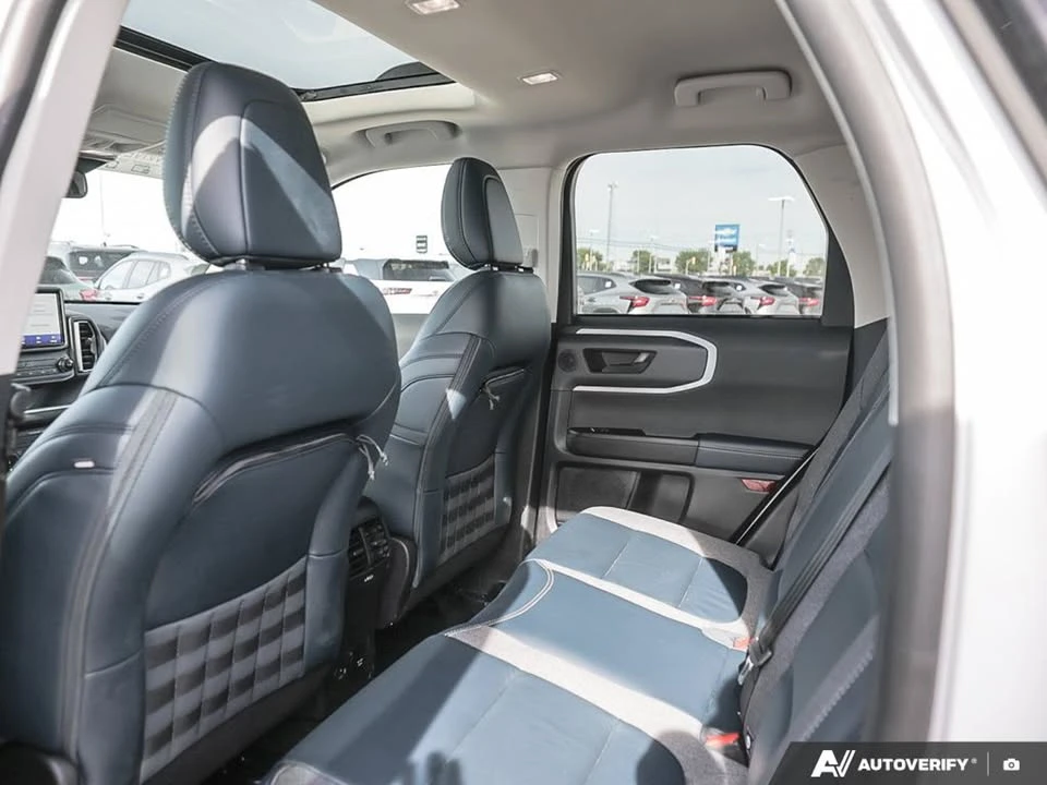 2023 Ford Bronco 6th Gen - Image 9 of 19