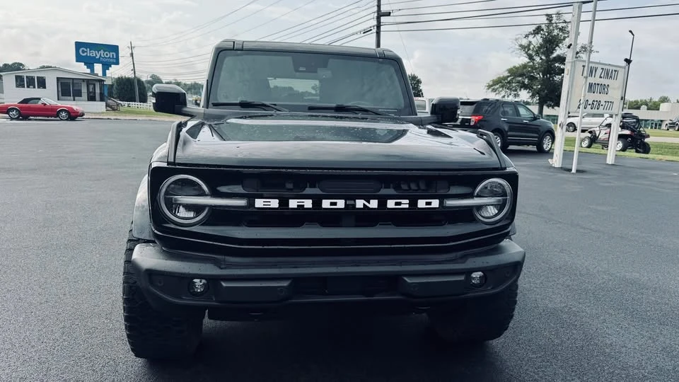 2023 Ford Bronco 6th Gen - Image 5 of 15