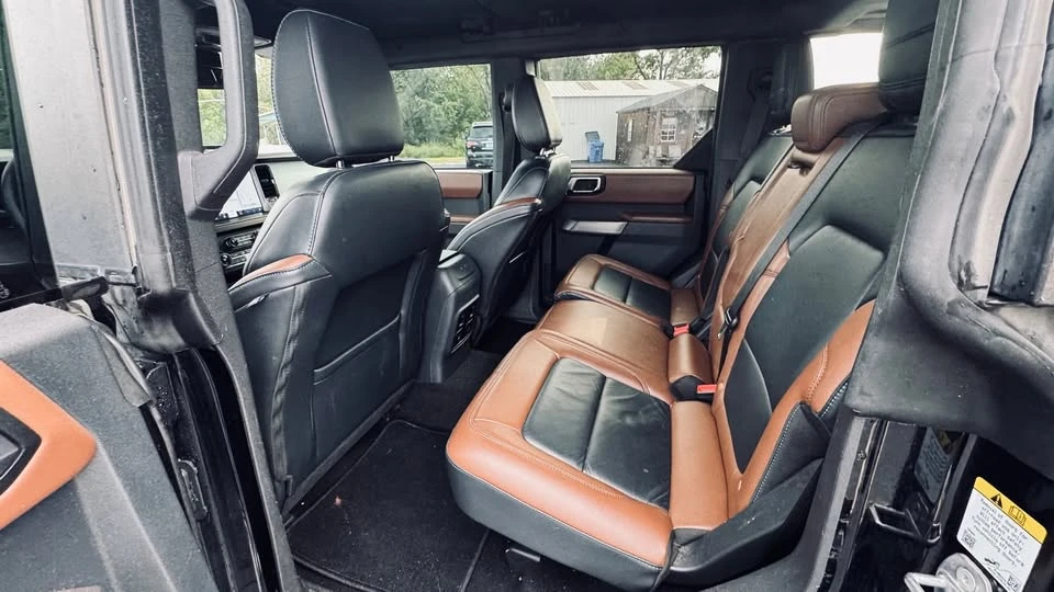 2023 Ford Bronco 6th Gen - Image 8 of 15