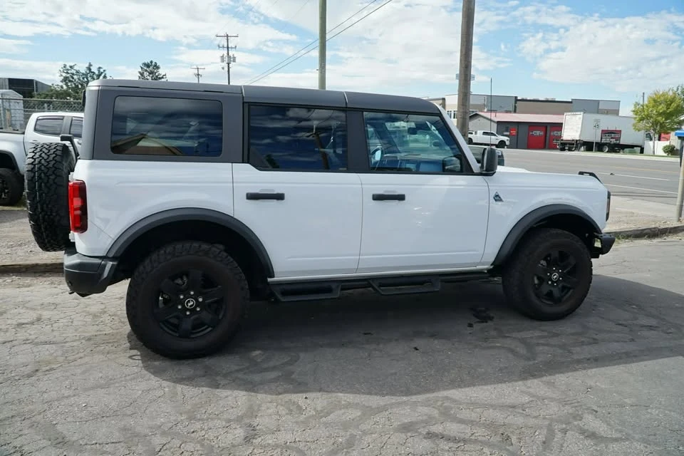 2023 Ford Bronco 6th Gen - Image 10 of 20
