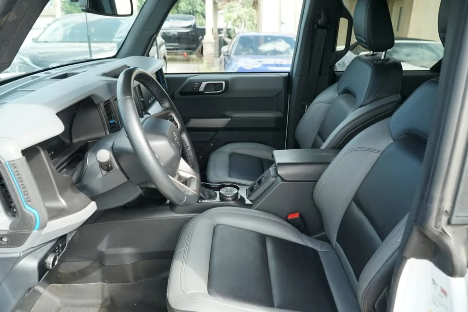2023 Ford Bronco 6th Gen - Image 19 of 20