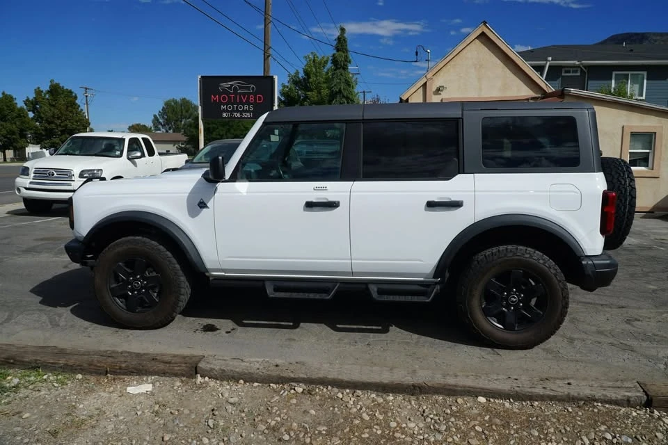 2023 Ford Bronco 6th Gen - Image 3 of 20