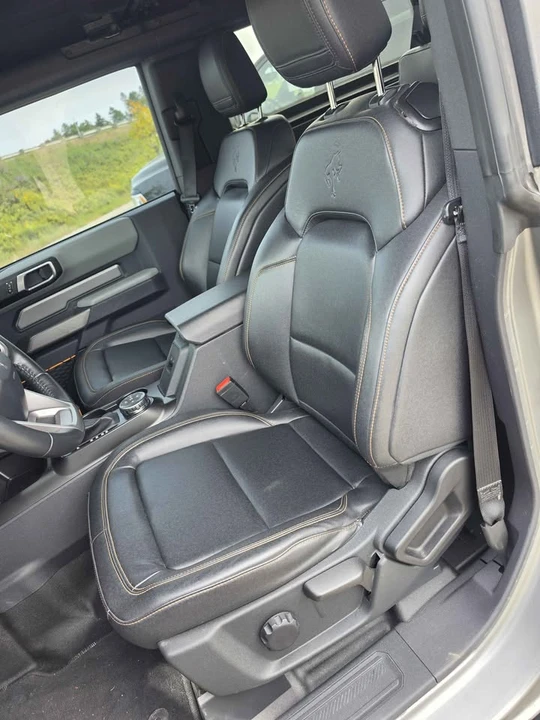 2023 Ford Bronco 6th Gen - Image 11 of 13