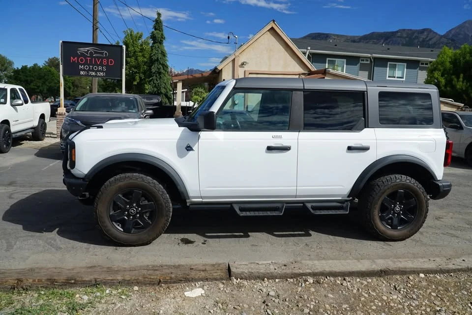 2023 Ford Bronco 6th Gen - Image 2 of 20